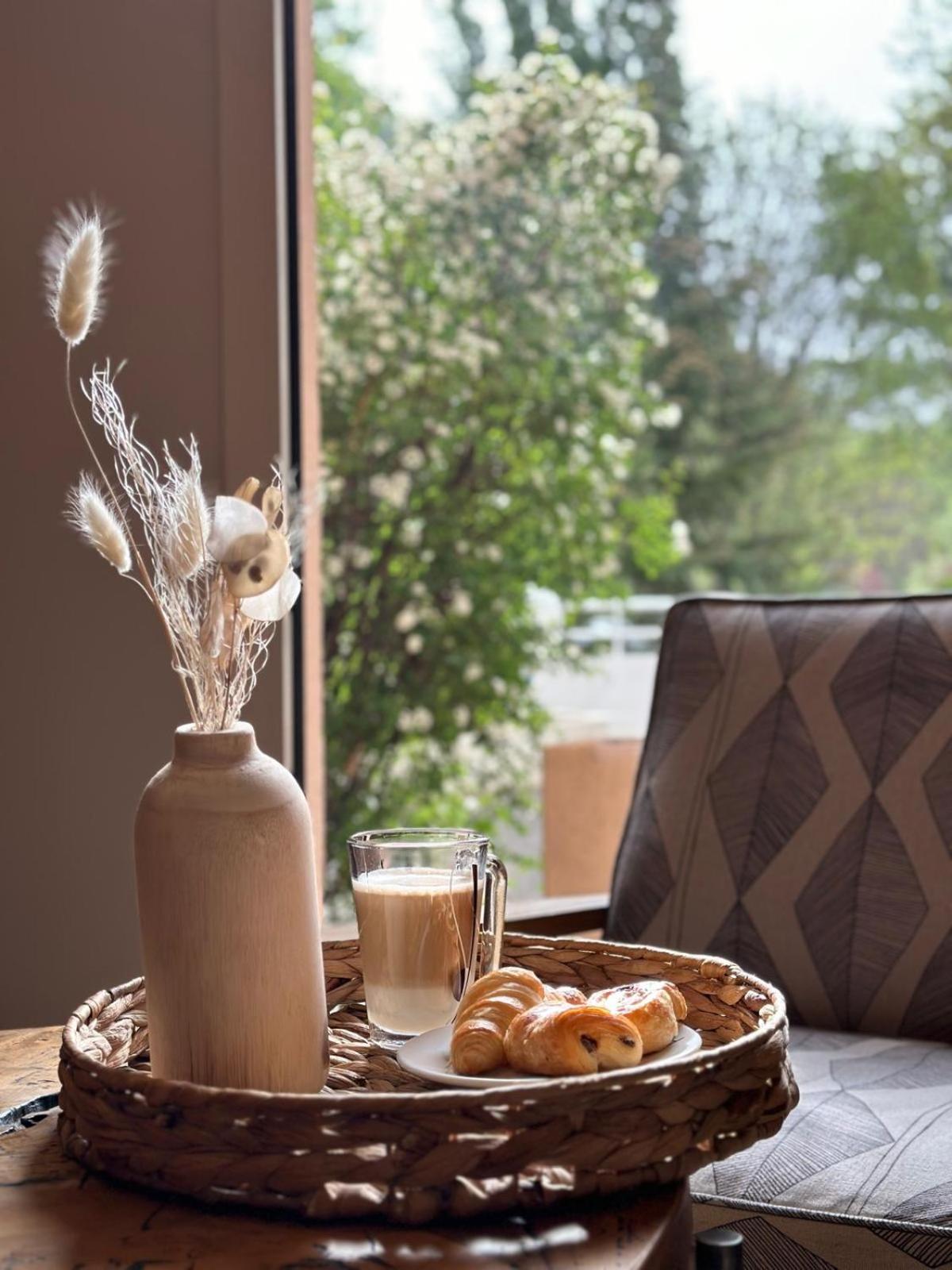 Hotel Le Refuge Des Sources Динь-ле-Бен Экстерьер фото